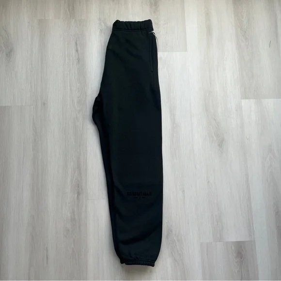 Essentials Black Sweatshirt and Joggers Set